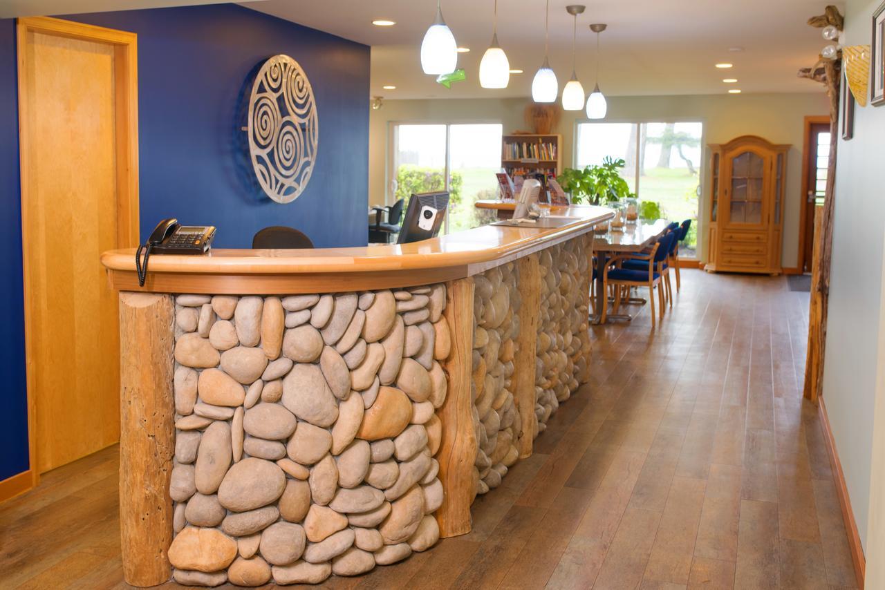 Ocean Resort Campbell River Exterior photo