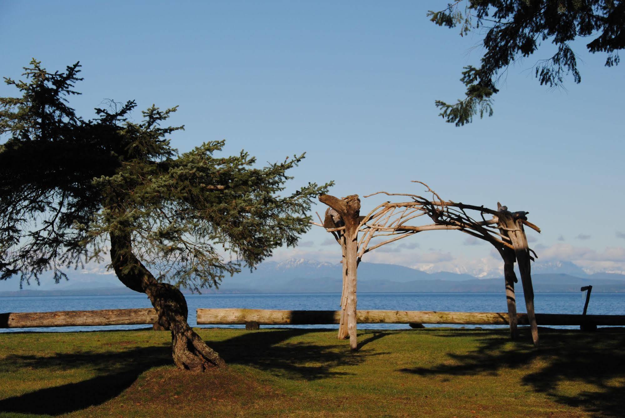 Ocean Resort Campbell River Exterior photo